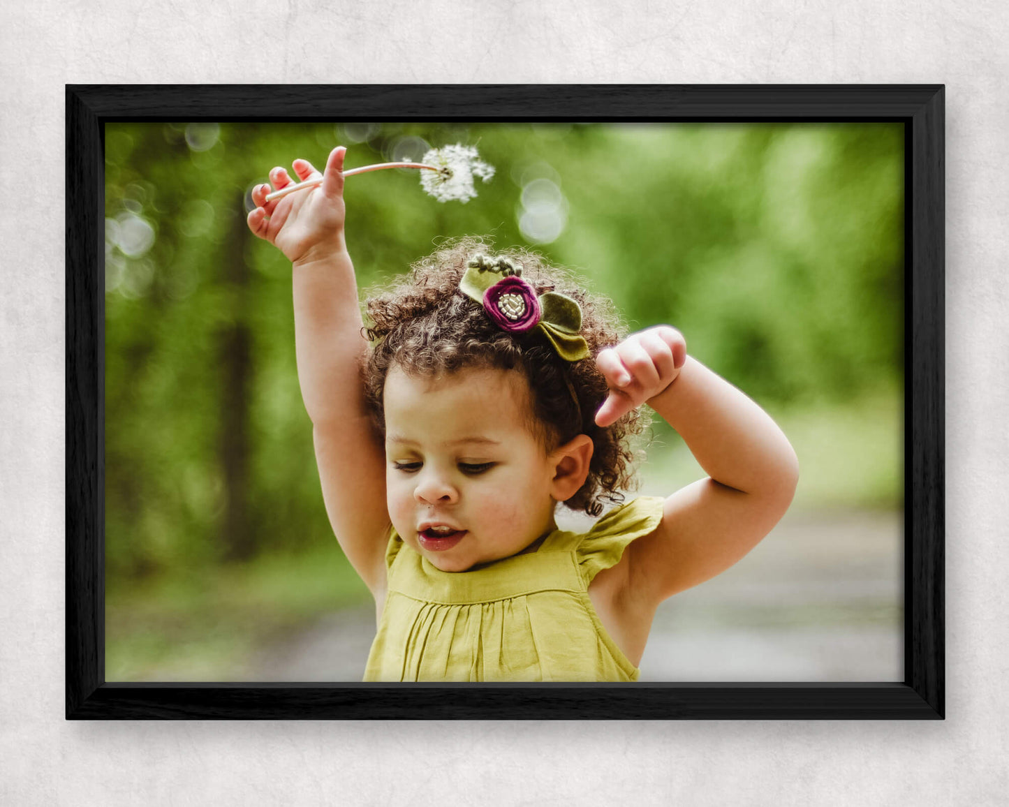 5x7 Photo Wooden Block Frame in the color black with an aluminum photo insert