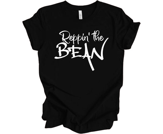 Bella Canvas T-Shirt in Black with the saying Reppin' the Bean