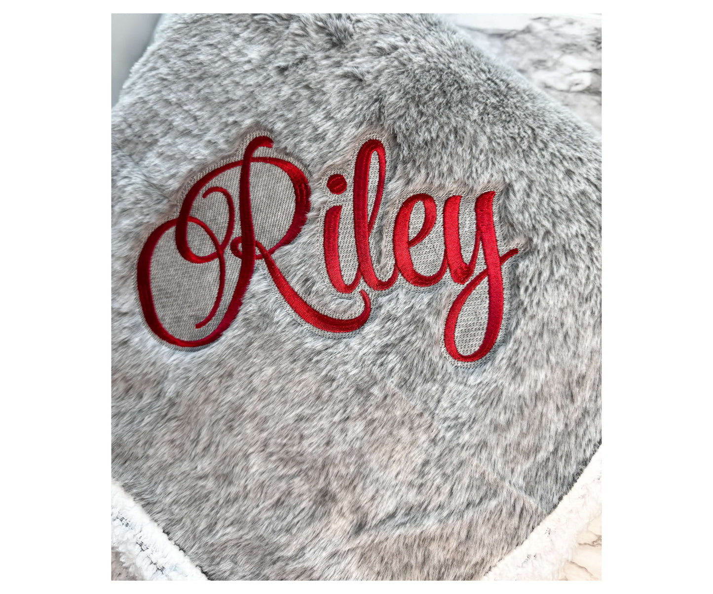 Personalized Embroidered Throw Blanket – Light Gray (50'x60')