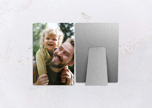 Aluminum ChromaLuxe Photo Panel Size 4x6 with easel for table top display